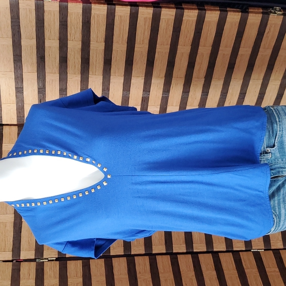 Carmen Marc Valvo stud top